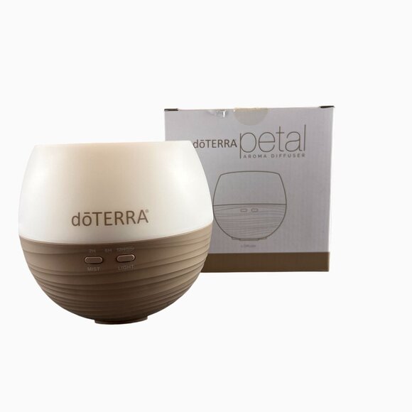 Doterra Petal 2.0 Essential Oil Diffuser Mist Light Settings 12-Hour Run Time - Picture 3 of 7